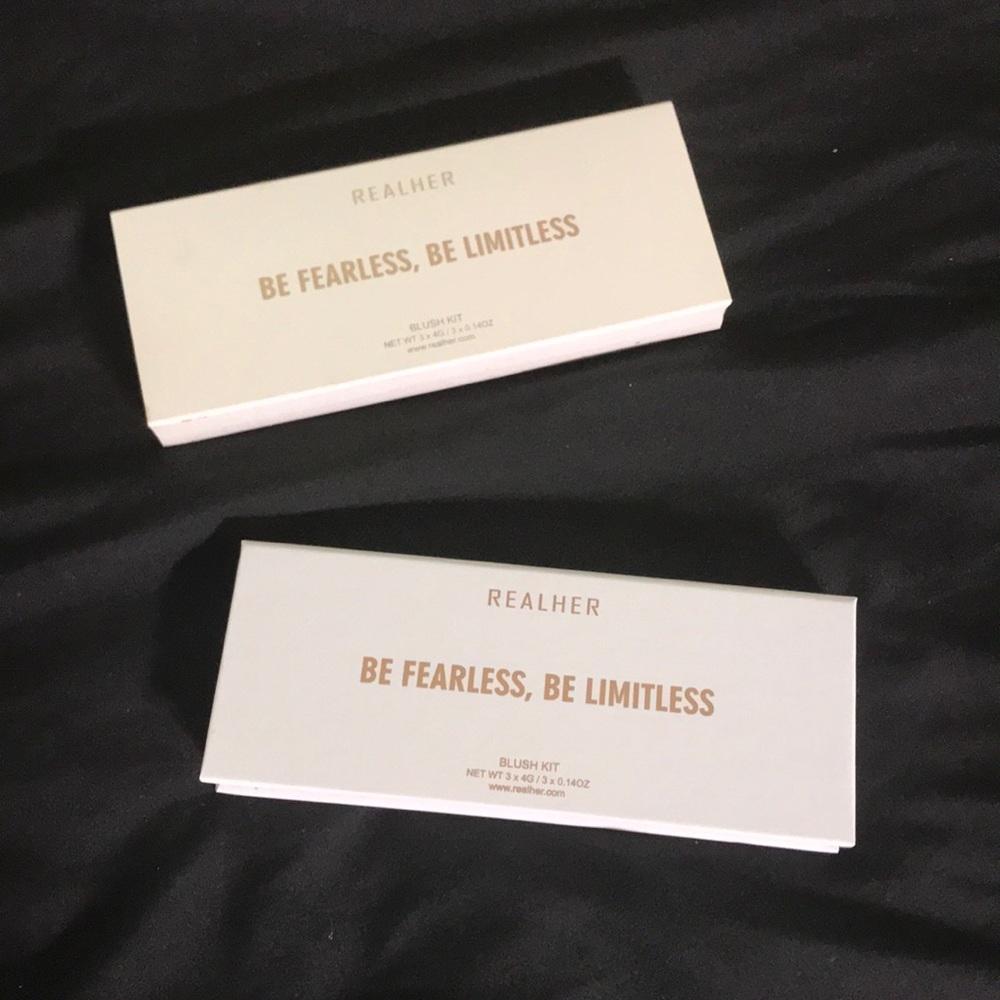 REALHER Blush Pallete